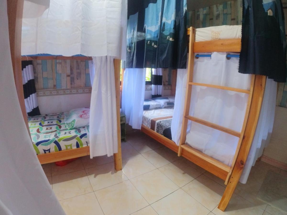 Home Sweetie Homestay & Bunkbeds Moalboal Eksteriør bilde